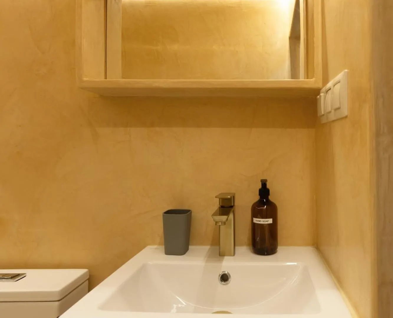 Apartamento Bali Villa Style Studio For Digital Nomads Tiflis